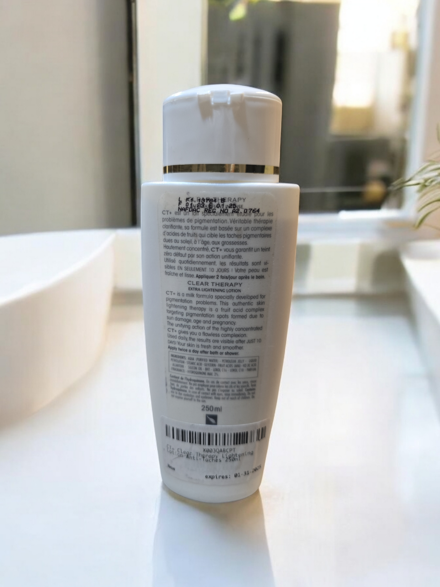 CT+ Clear Therapy Extra Lightening Large Lotion 250 ml