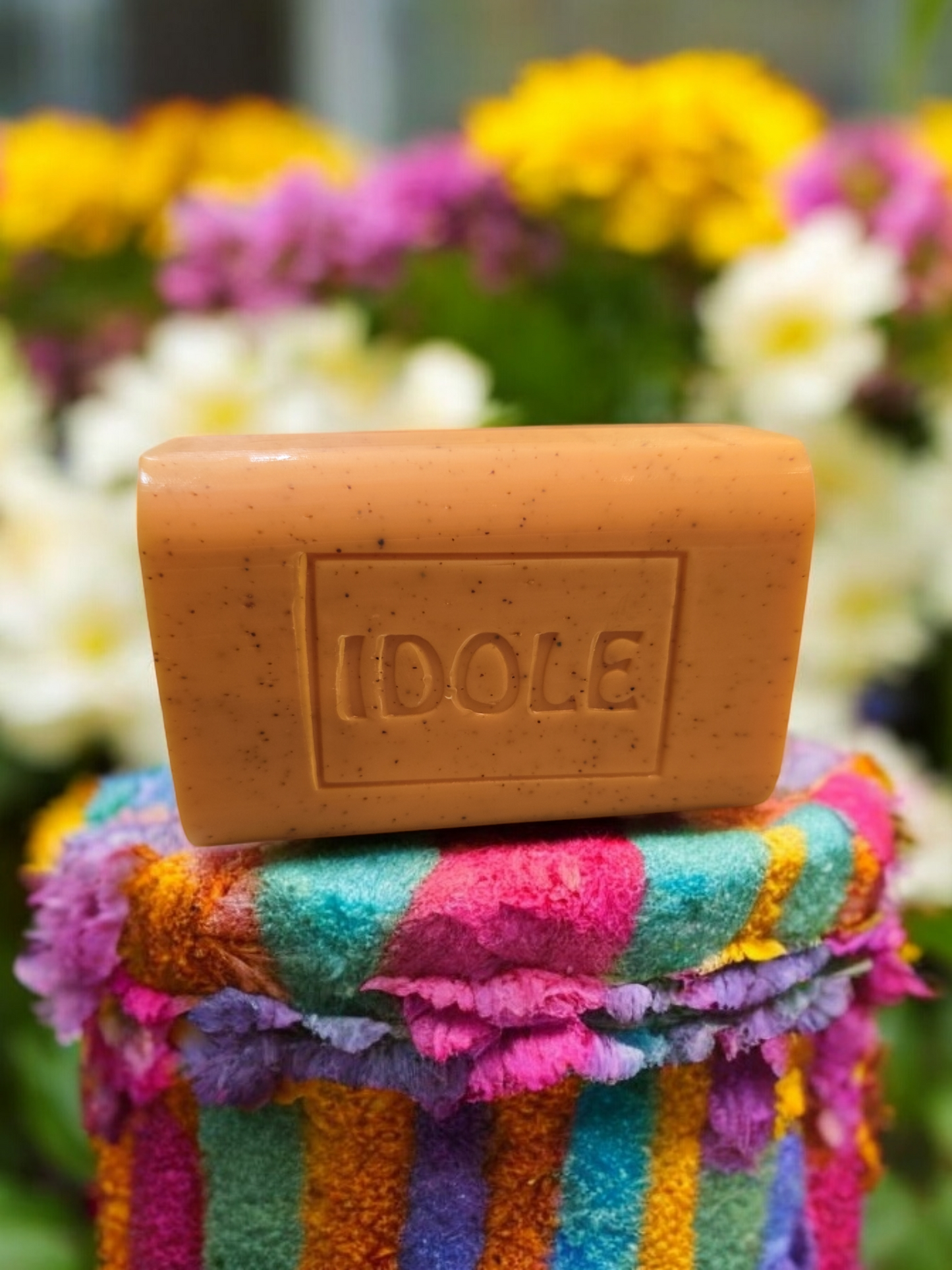 Idole Papaya Exfoliating Soap 7oz / 200g