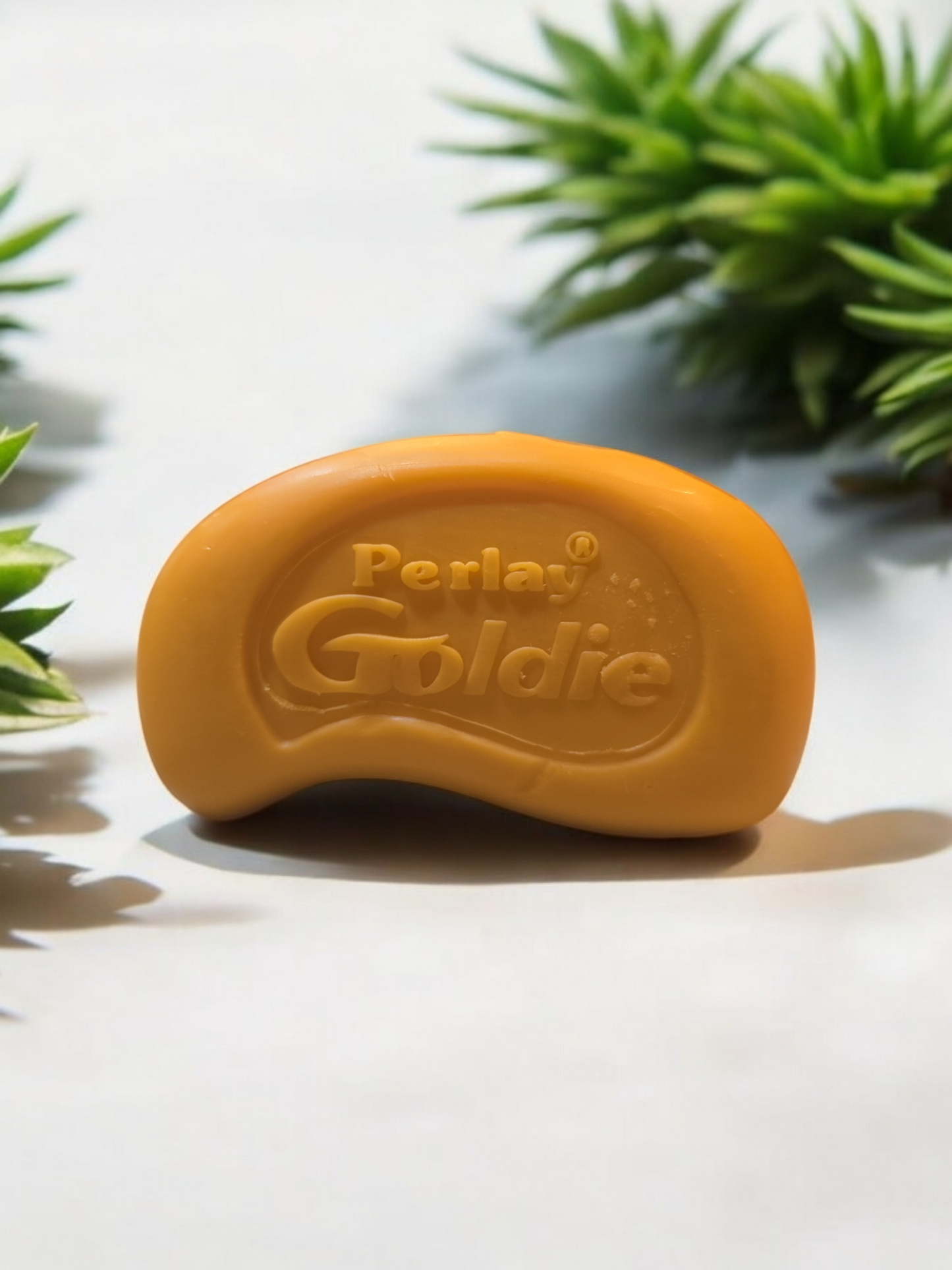 Perlay Goldie Beauty Bar Soap 100g